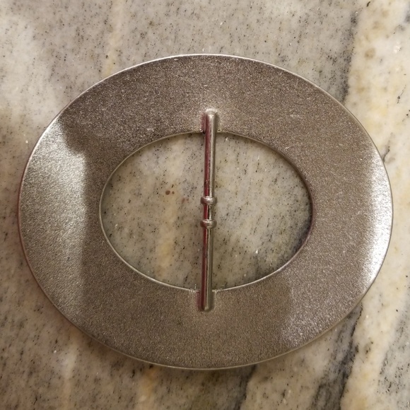 Stunning Belt Buckle - Picture 3 of 3